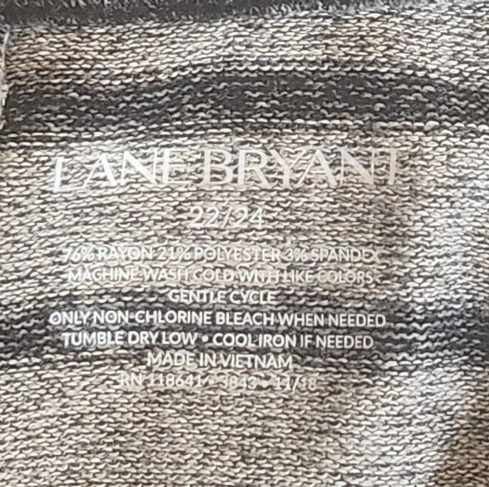 Lane Bryant Gray and White Striped Long Sleeve Sweatshirt 22/24 (8001) - Picture 3 of 3